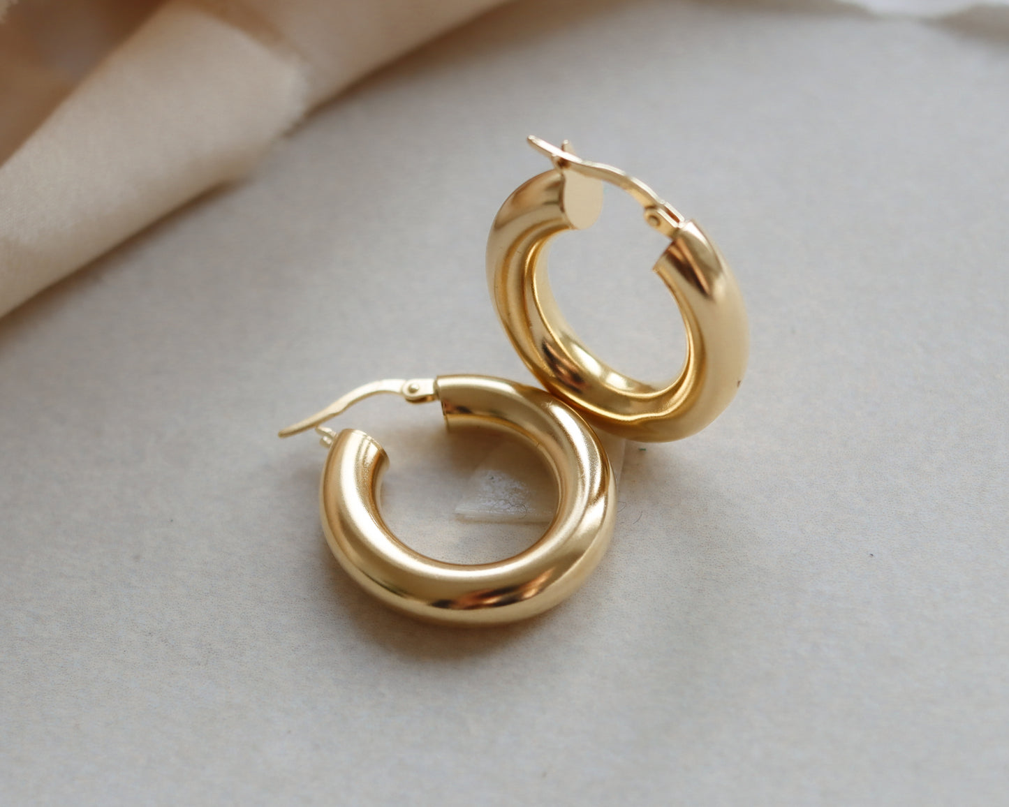 18ct Gold Chunky Hoop Earrings