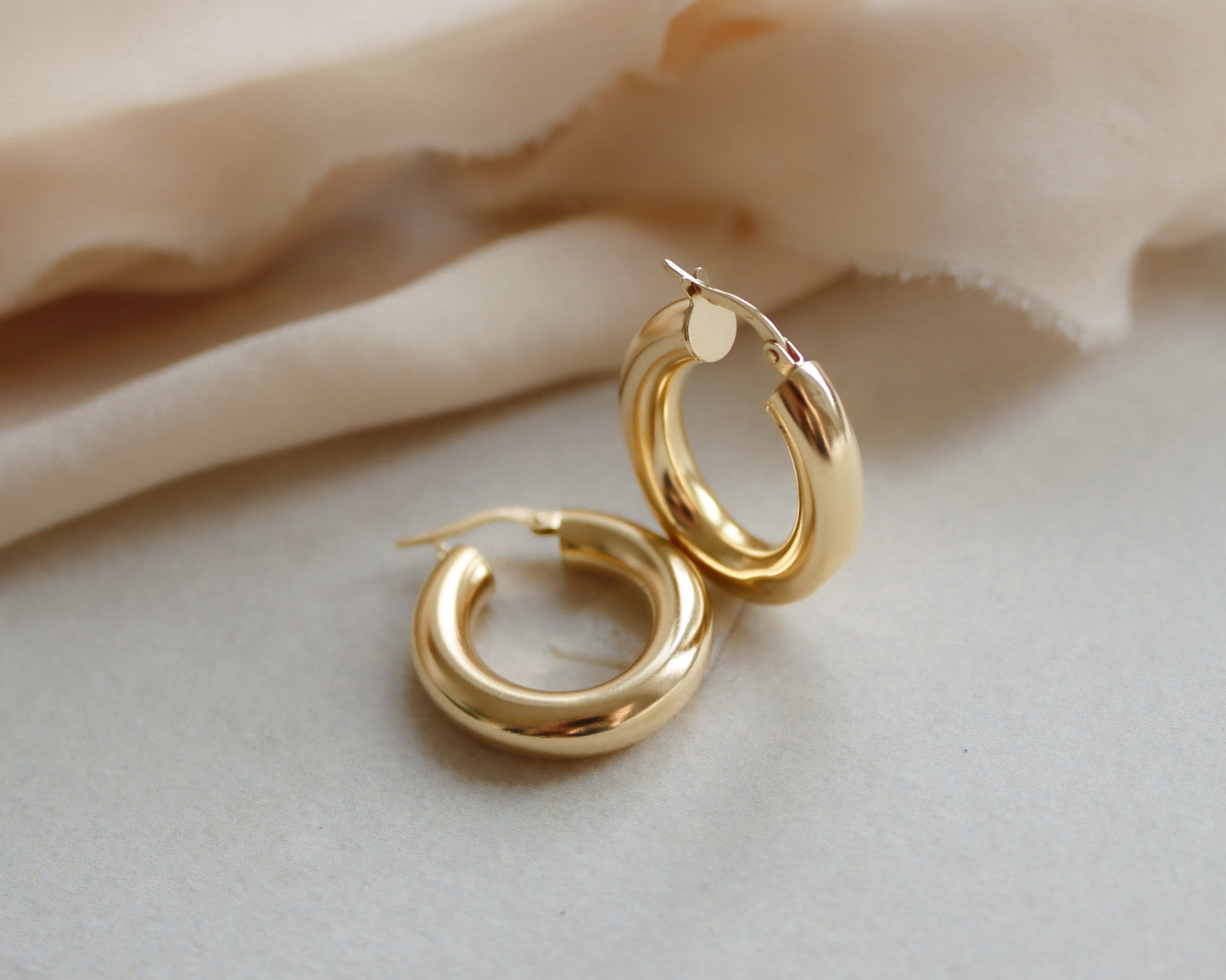 18ct Gold Chunky Hoop Earrings