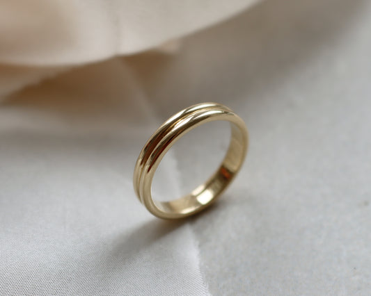 Vintage 18ct Yellow Gold Double Illusion Band Ring UK P