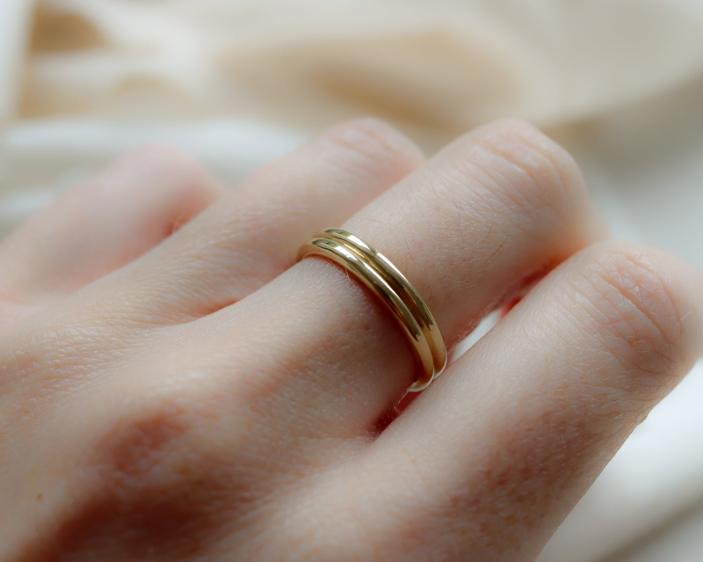Vintage 18ct Yellow Gold Double Illusion Band Ring UK P