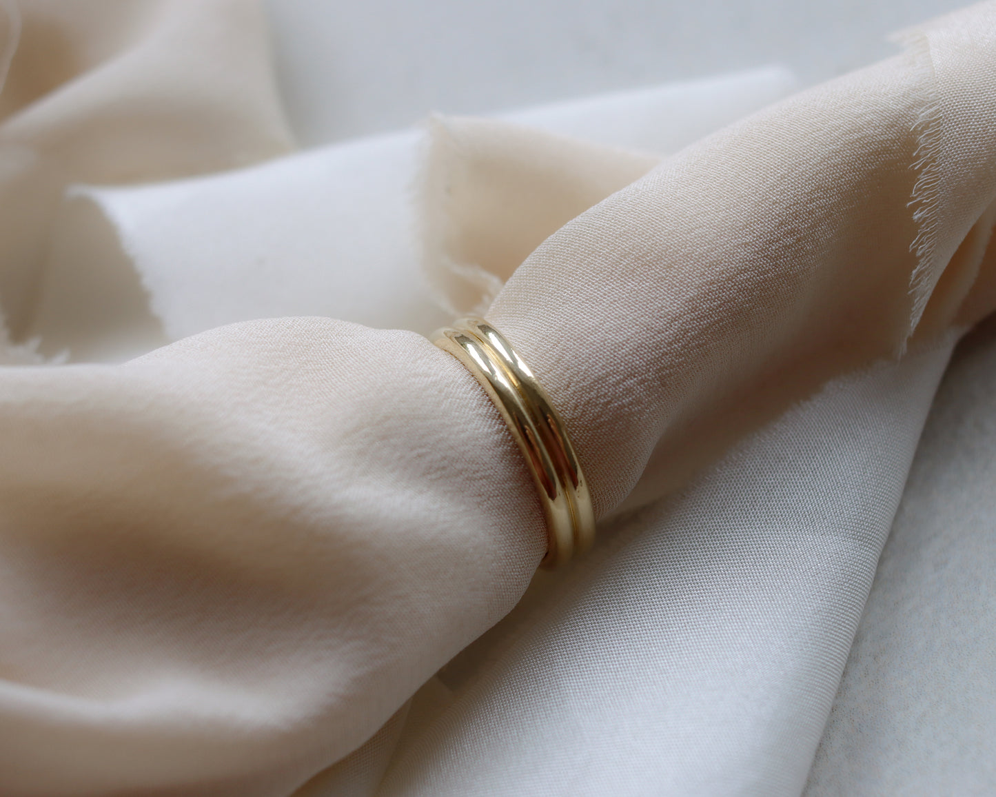 Vintage 18ct Yellow Gold Double Illusion Band Ring UK P