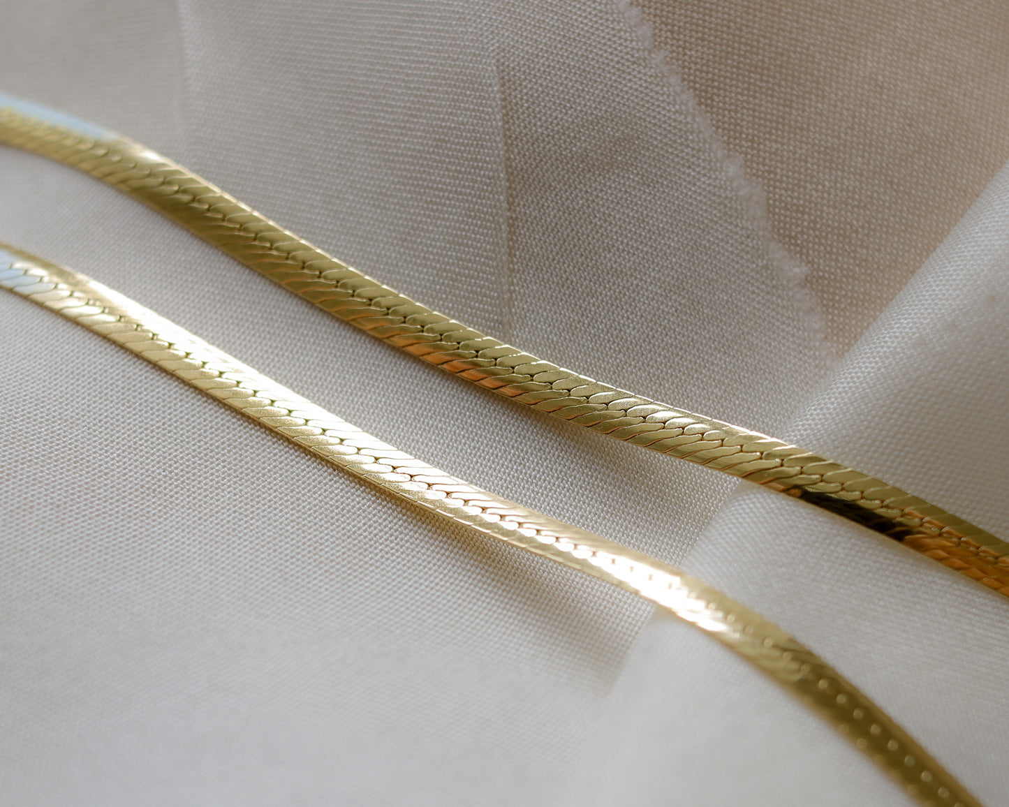 18ct gold flat link necklace chain