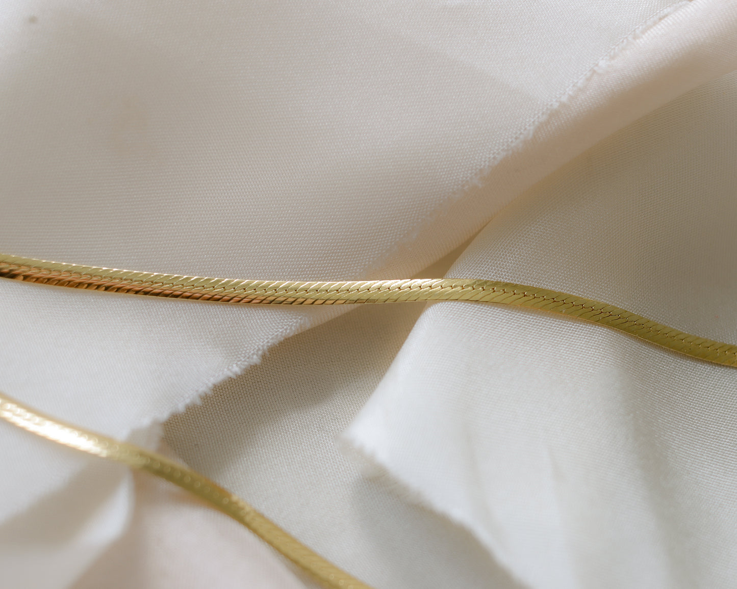 18ct gold flat link necklace chain