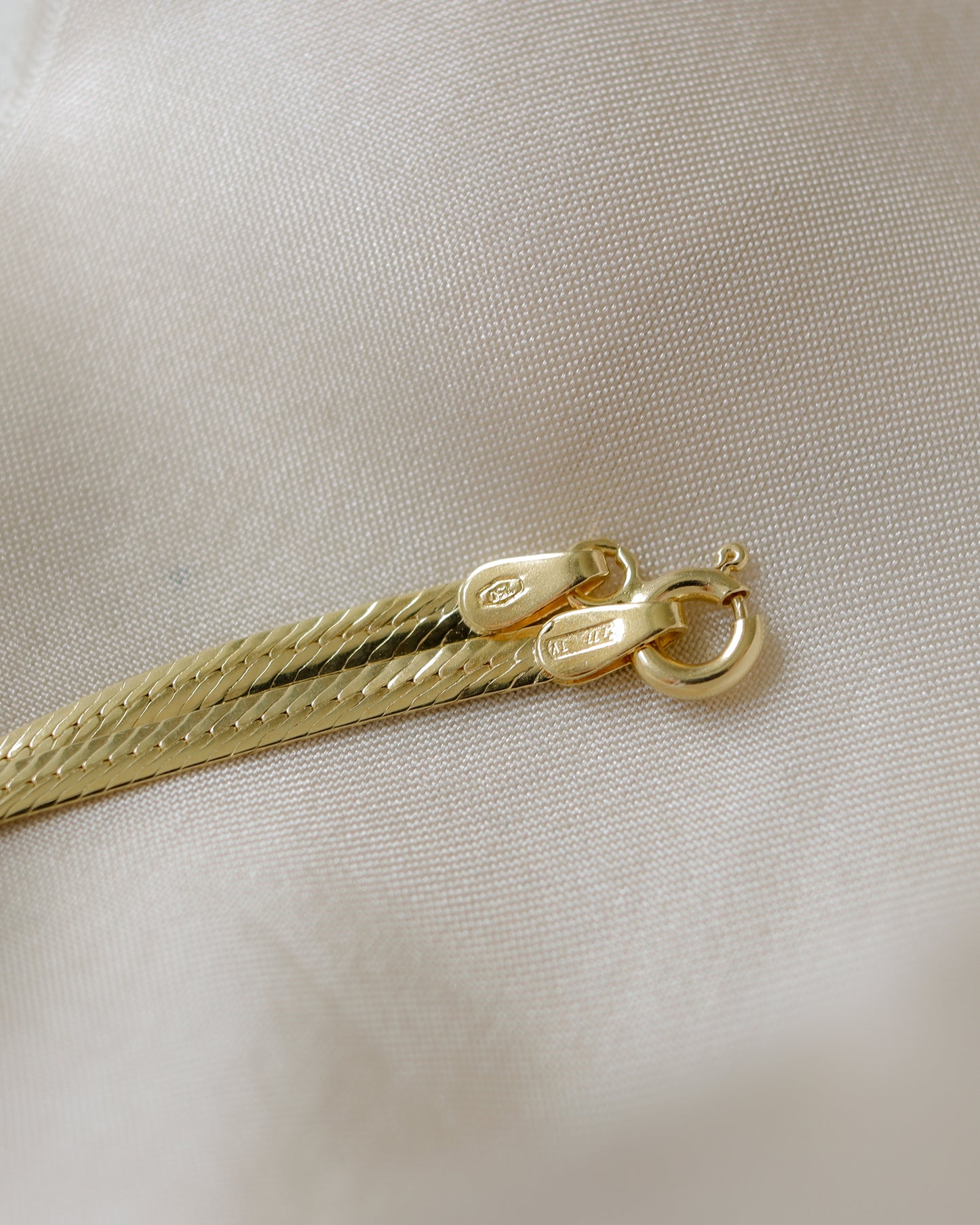 18ct gold flat link necklace chain