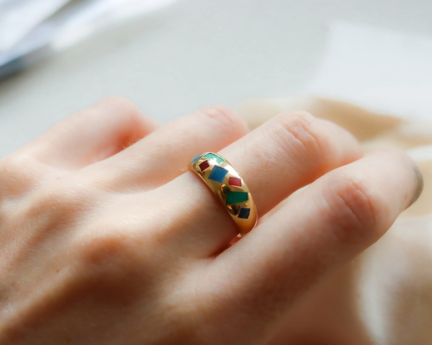 Vintage 18ct Gold Gypsy-Style Gemset Ring UK Q.5