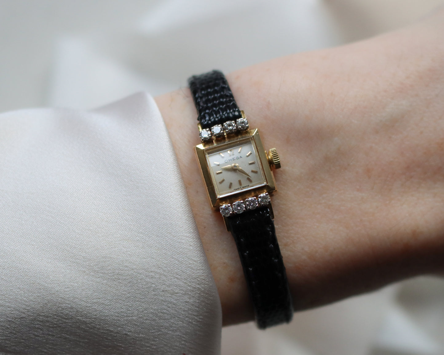 Vintage 18ct gold 1960s Omega Ladies Diamond Cocktail Watch