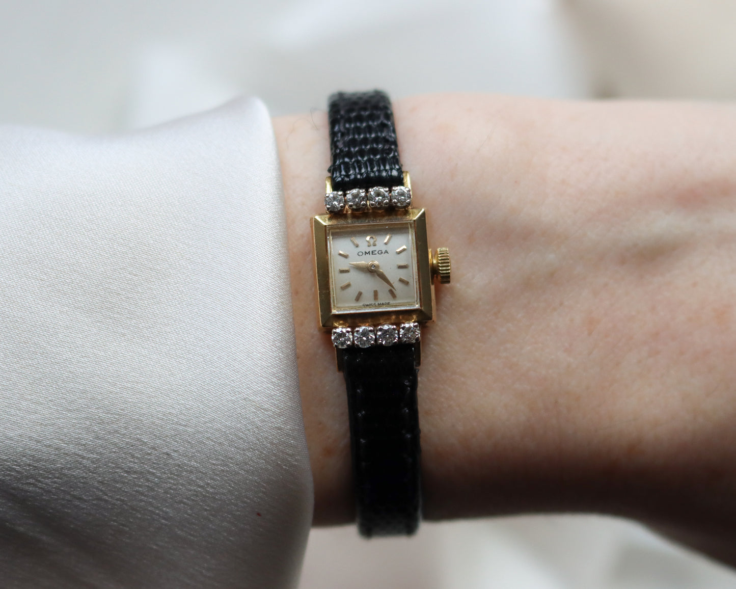 Vintage 18ct gold 1960s Omega Ladies Diamond Cocktail Watch