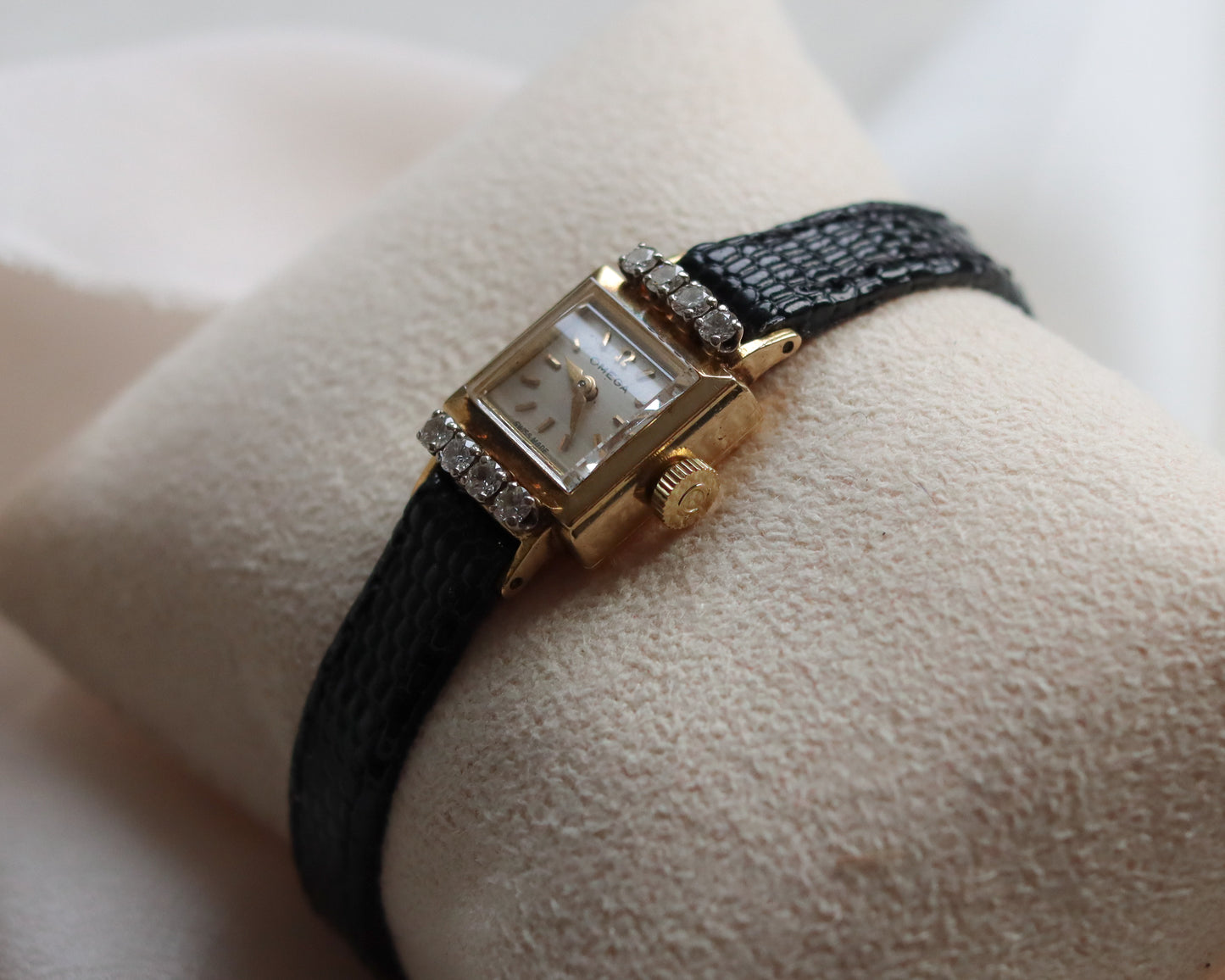 Vintage 18ct gold 1960s Omega Ladies Diamond Cocktail Watch