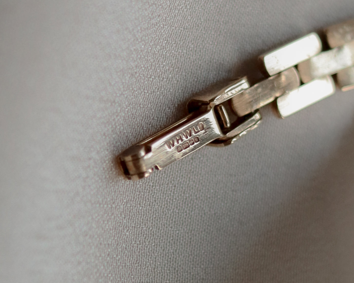 18ct Vintage Rolex Orchid Ladies Watch – Circa 1960