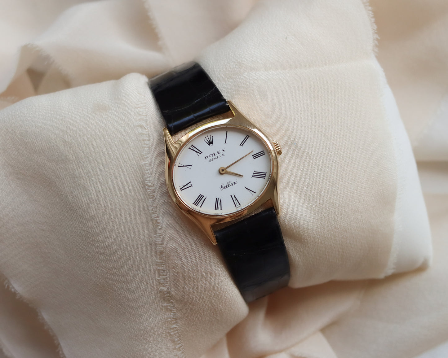Ladies Rolex Cellini Wristwatch in 18ct gold - 1975