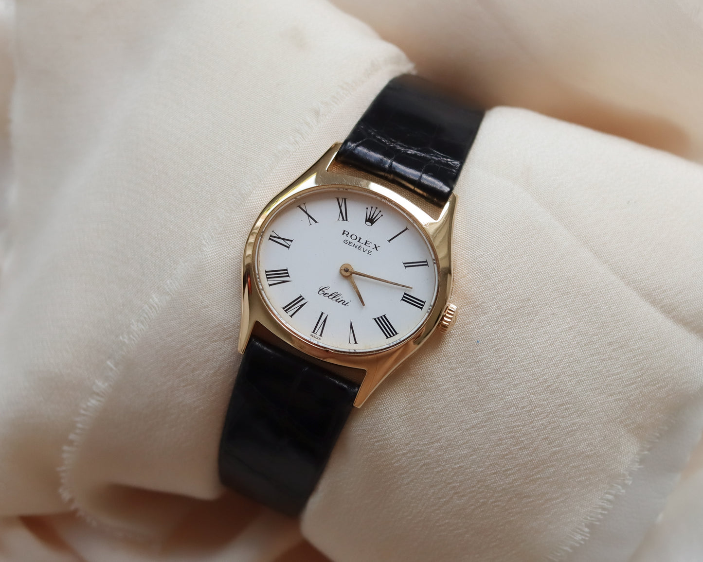 Ladies Rolex Cellini Wristwatch in 18ct gold - 1975