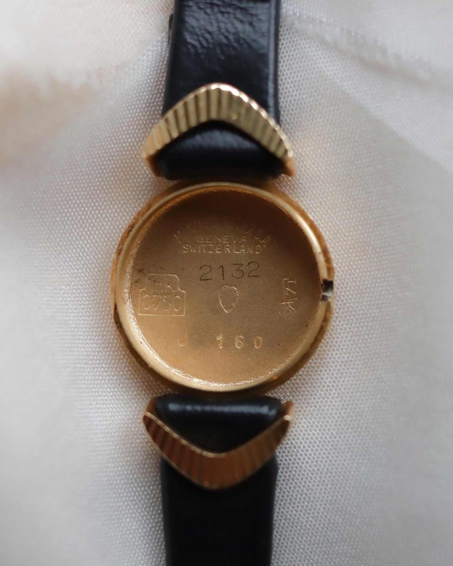 18ct gold Rolex deco style ladies watch - 1964