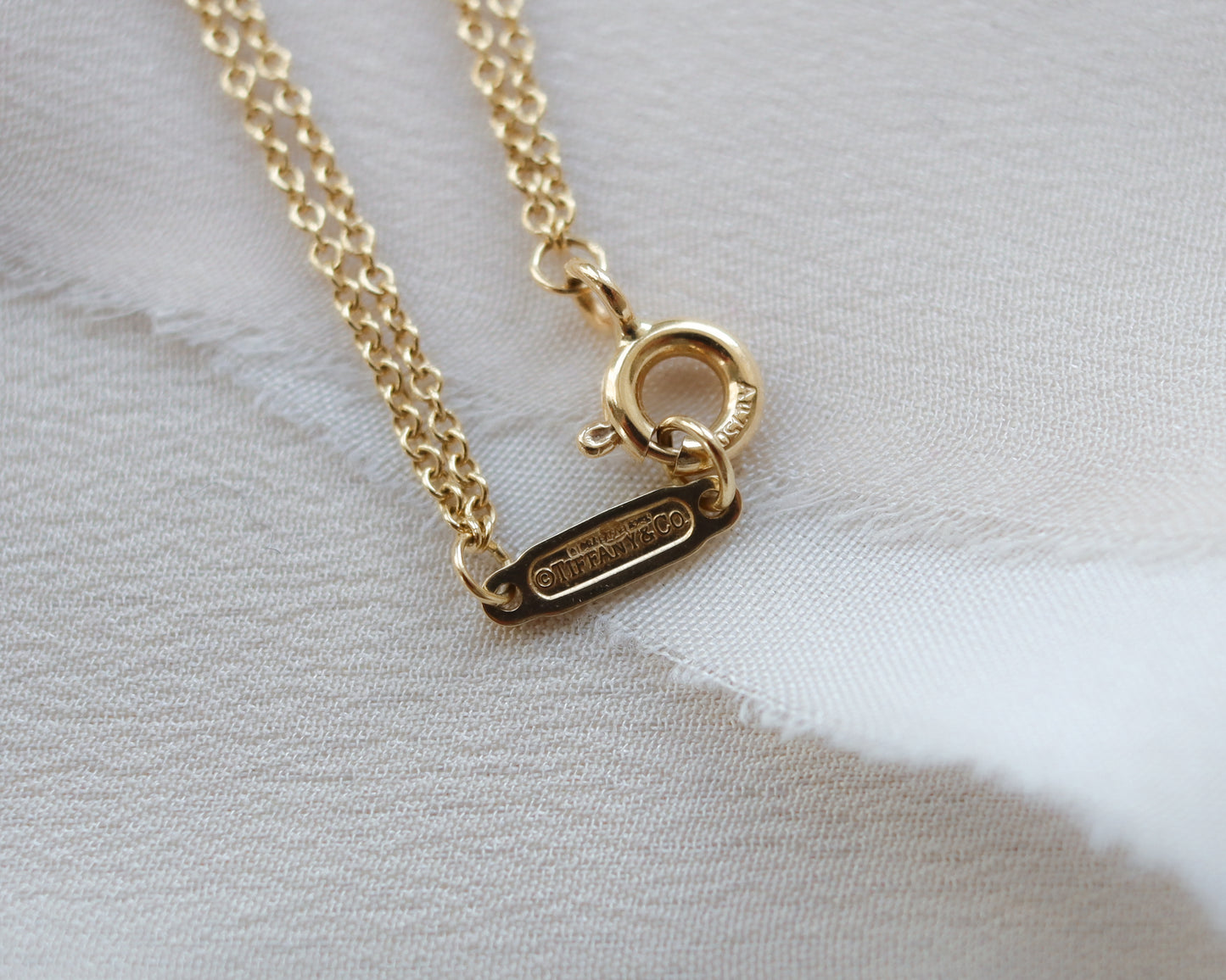 18ct gold Tiffany & Co. Infinity double chain necklace