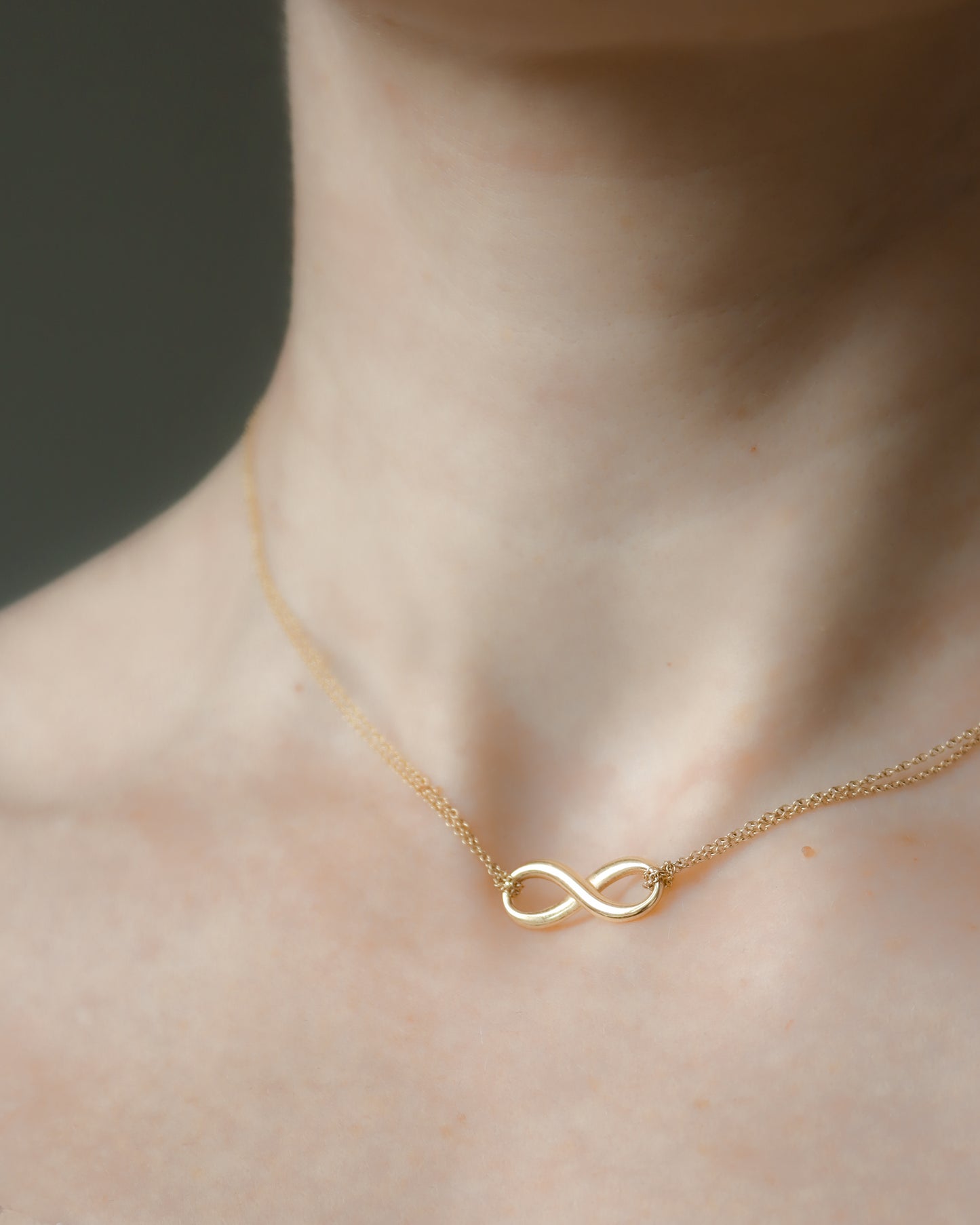 18ct gold Tiffany & Co. Infinity double chain necklace