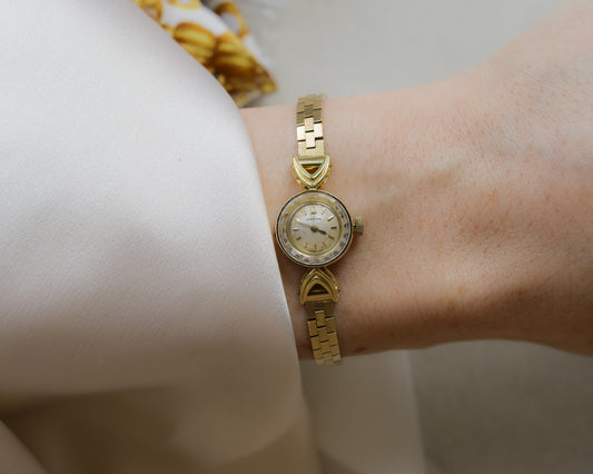 Vintage Omega Ladies 18ct Gold Watch - Circa 1960