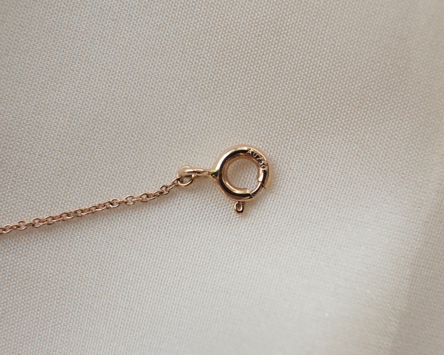 Diamond Interlinked Oval Pendant Bracelet in 18ct Rose Gold