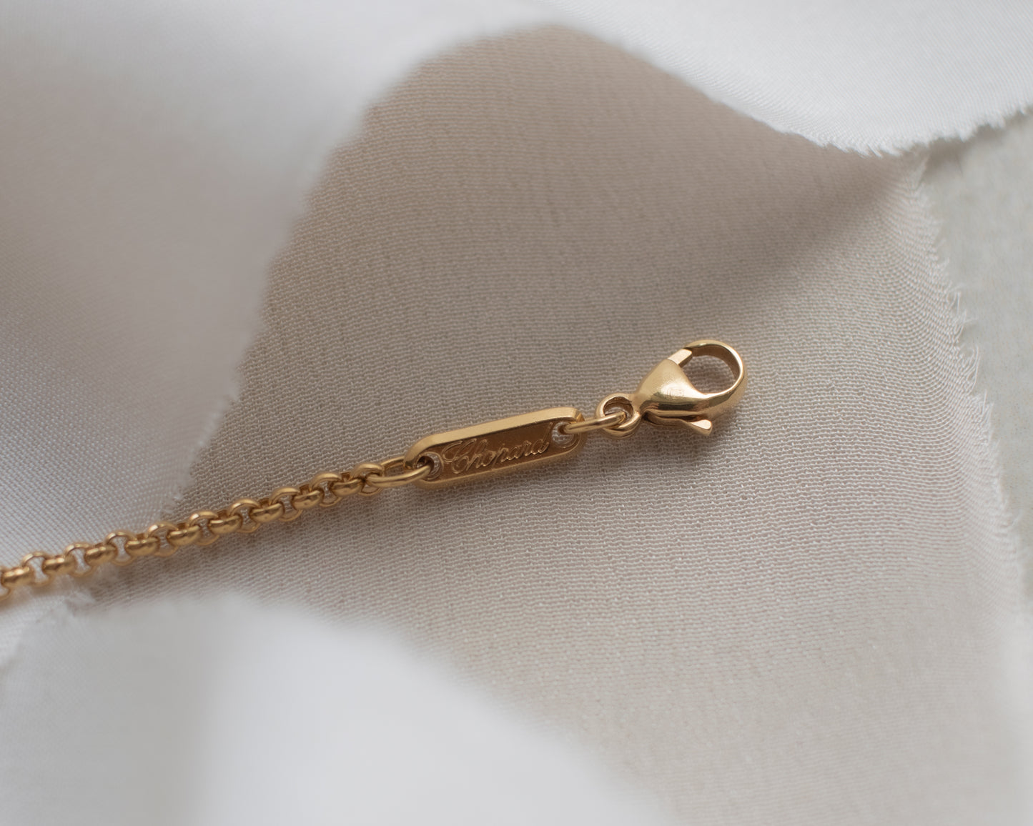 Chopard Happy Diamonds Heart Bracelet in 18ct yellow gold