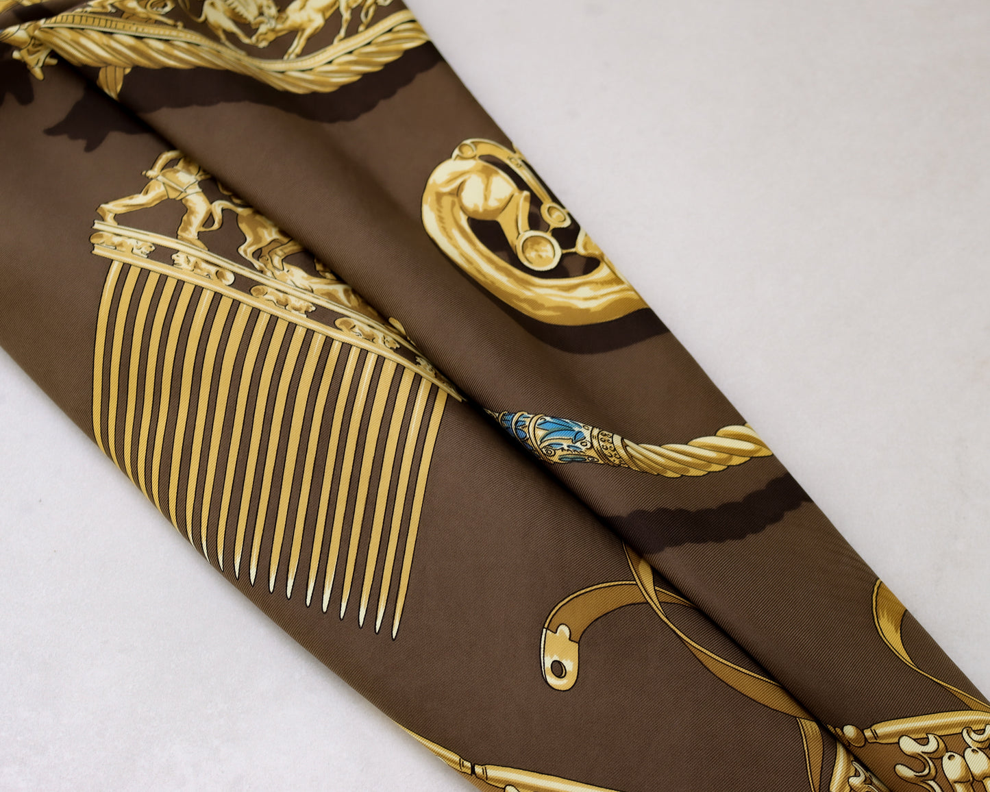 1970's Silk Hemés scarf - Les Cavaliers d'Or