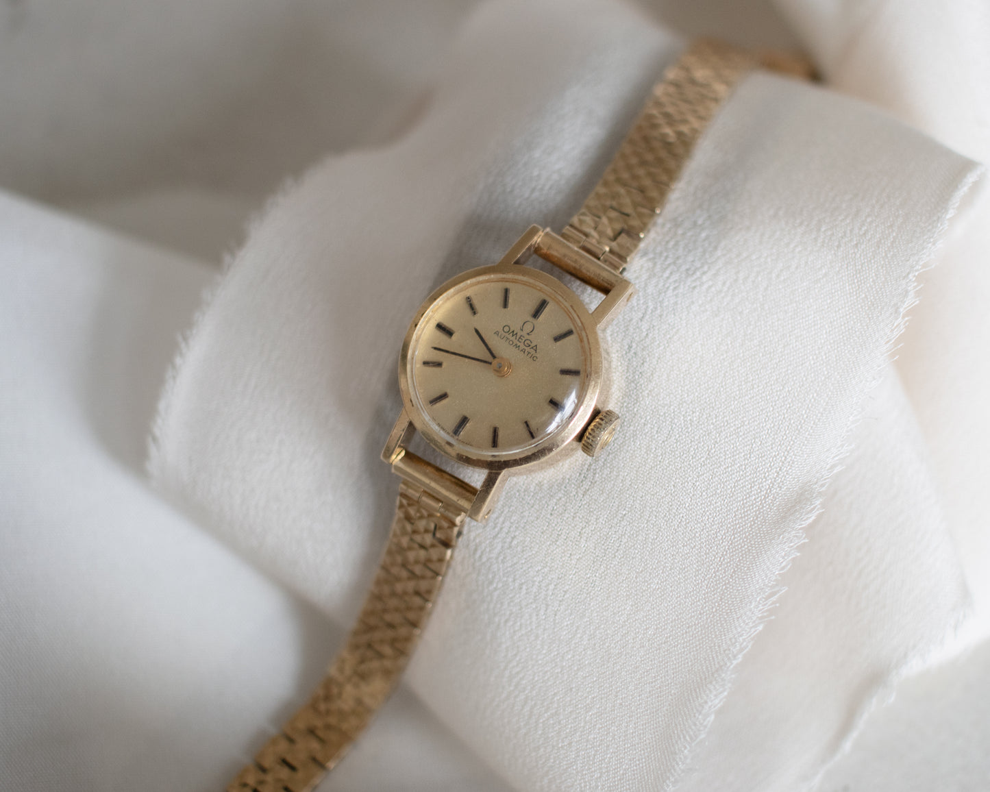 Vintage Omega Automatic Ladies’ Watch in 9ct Gold | London 1972