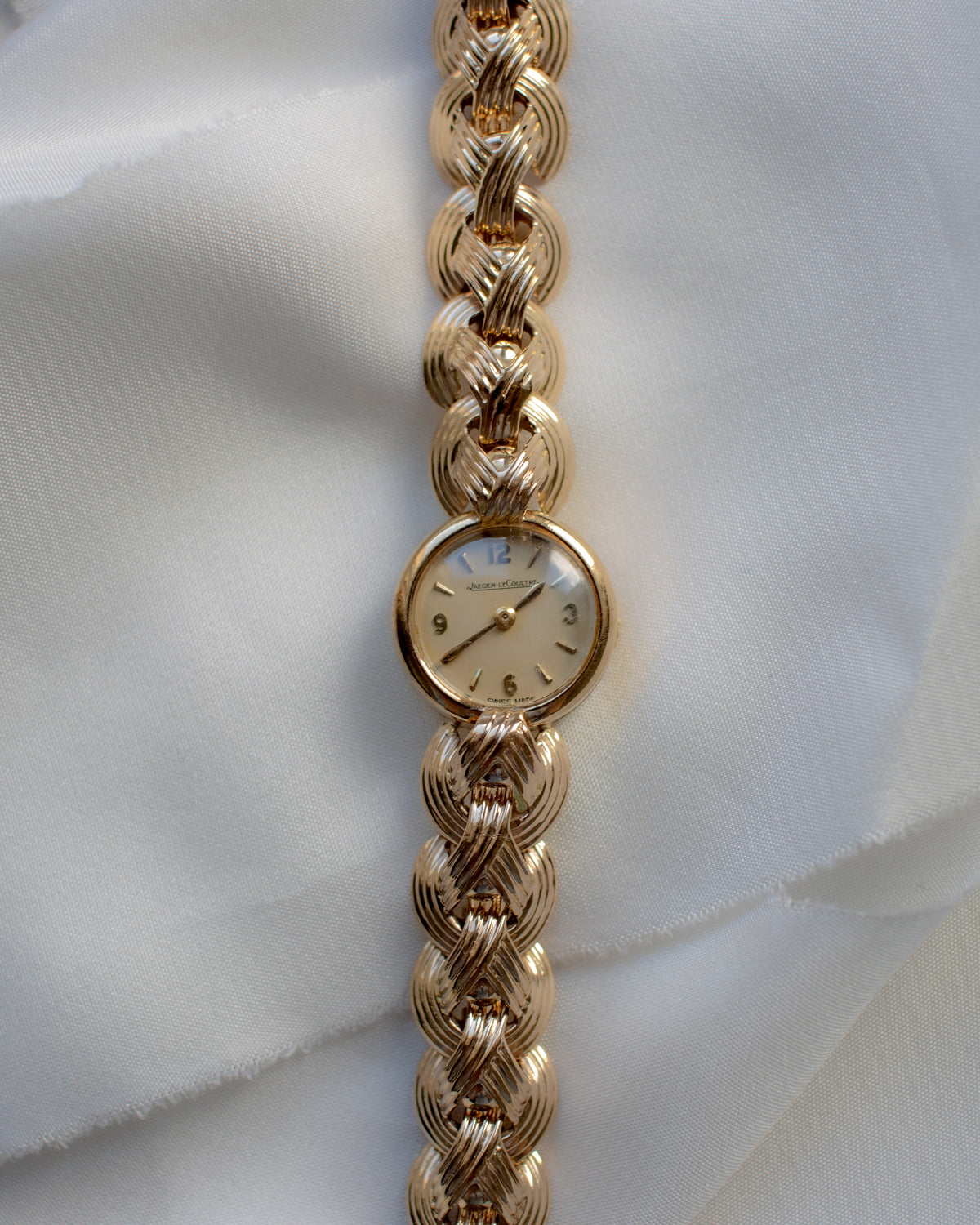 Vintage Jaeger-LeCoultre Ladies 9ct Gold Bracelet Watch | c.1960s