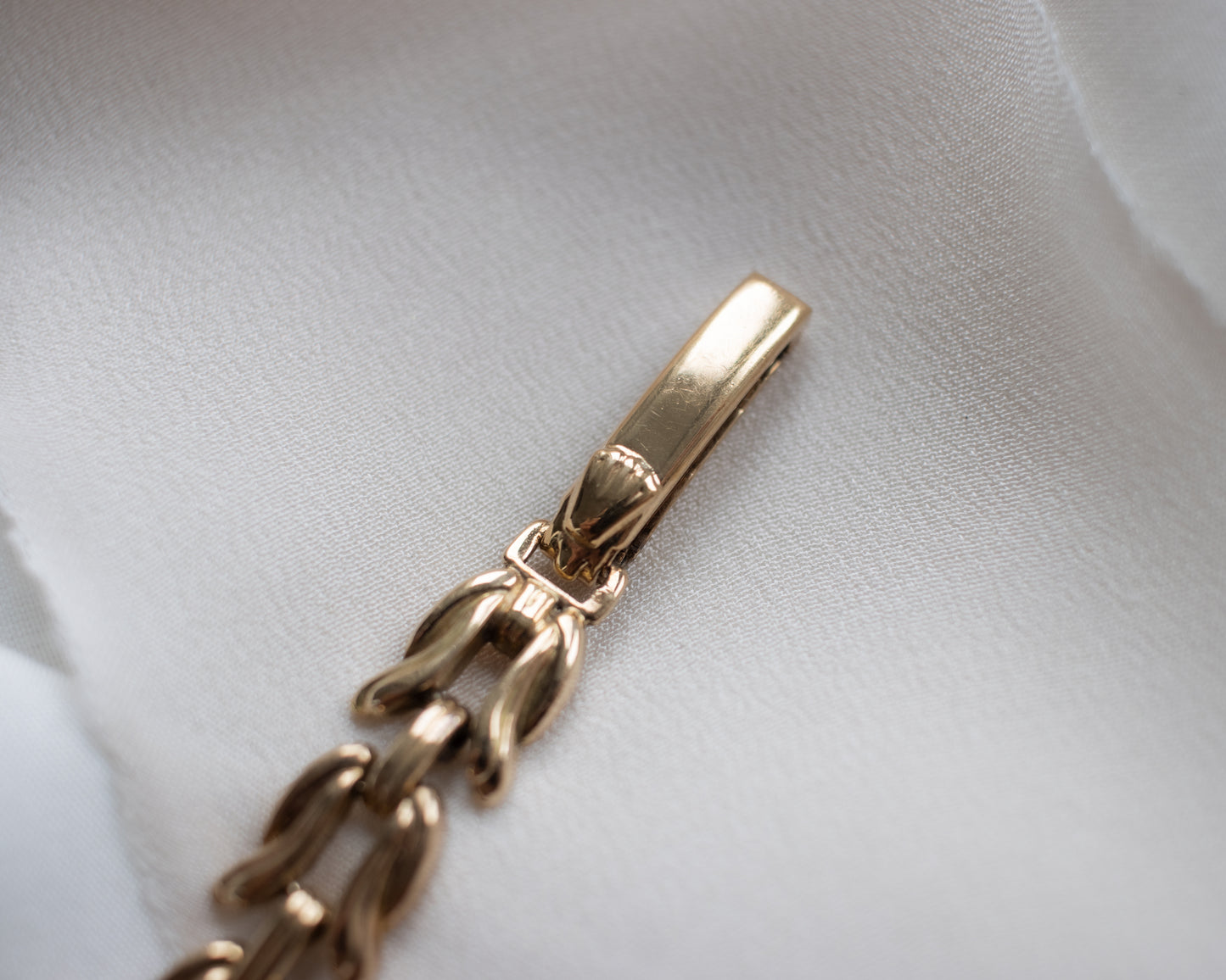 Vintage Rolex Precision Ladies’ Watch in 9ct Gold | 1958