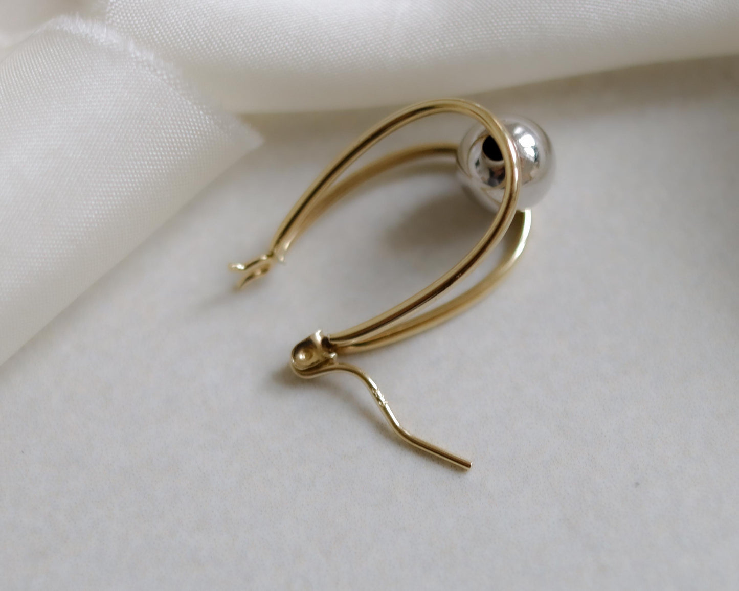 9ct gold bi-coloured hoop earrings
