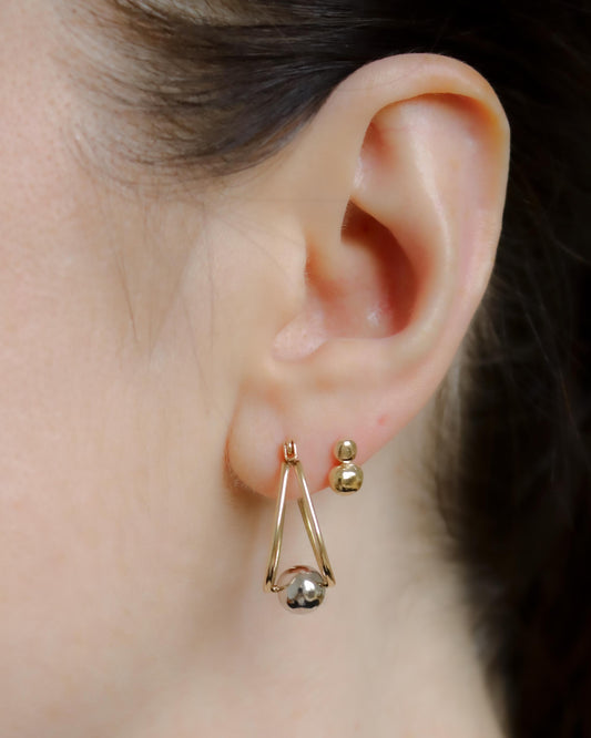9ct gold granulated stud earrings