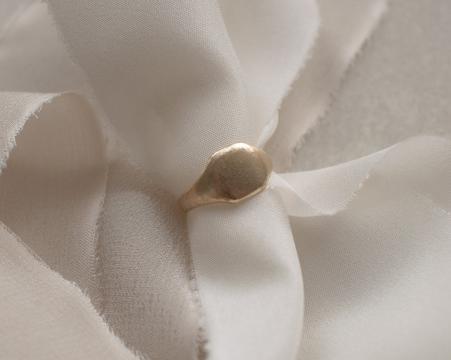 9ct brushed yellow gold pinkie signet ring - UK E.5