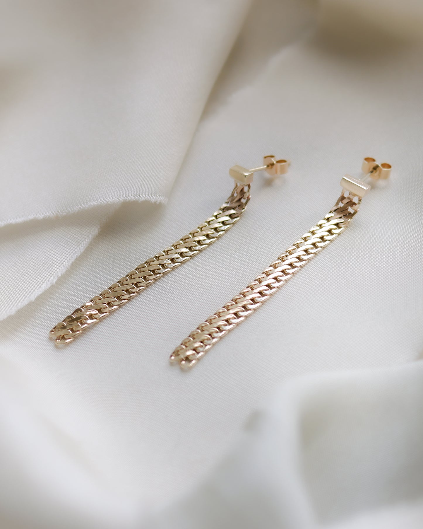 9ct yellow gold flat link drop earrings