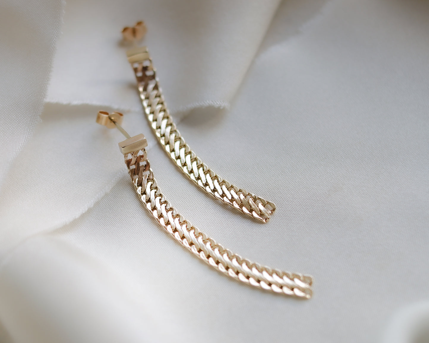 9ct yellow gold flat link drop earrings