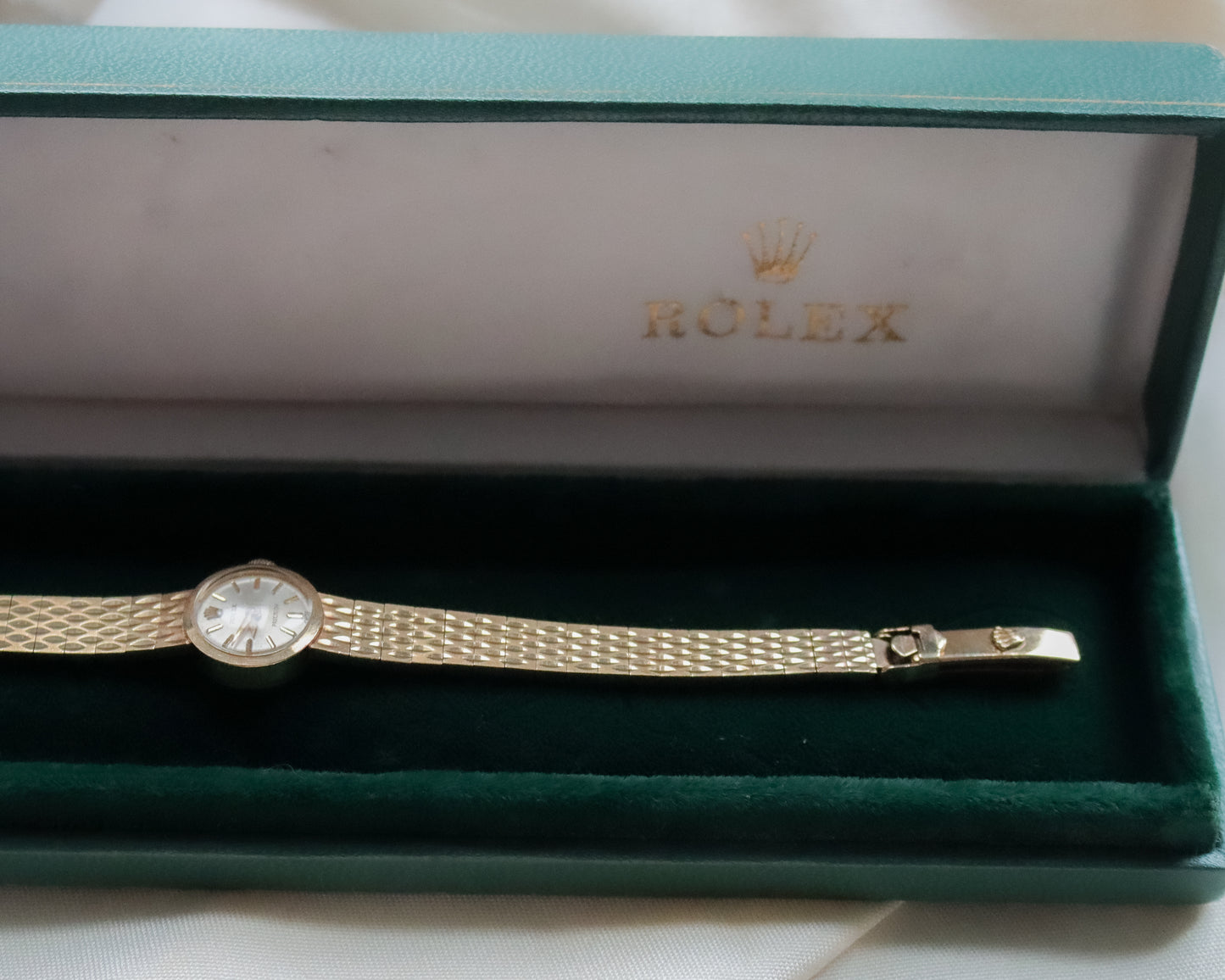 Vintage Rolex Ladies 9ct Gold Watch scaled Integral Bracelet  - 1965