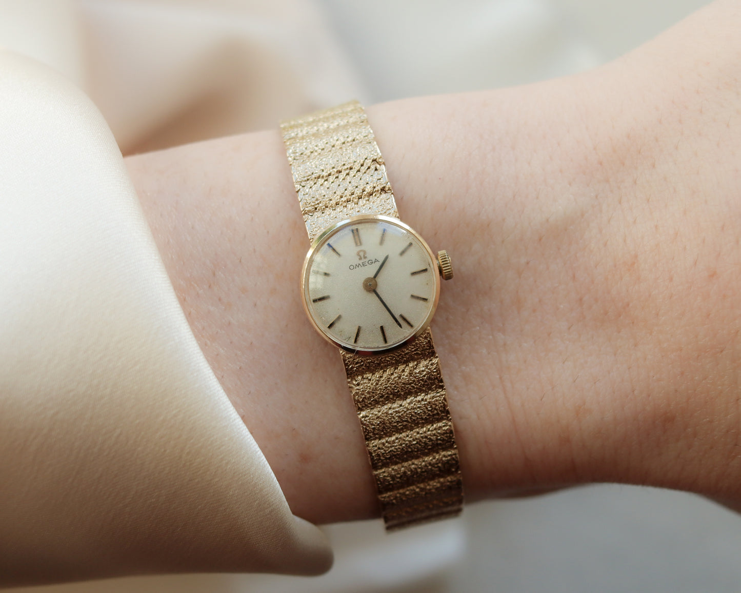 Vintage Omega Ladies Watch - 1976