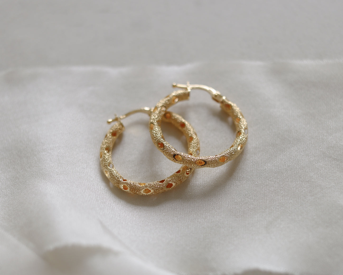 9ct gold brutalist cut-out hoop earrings
