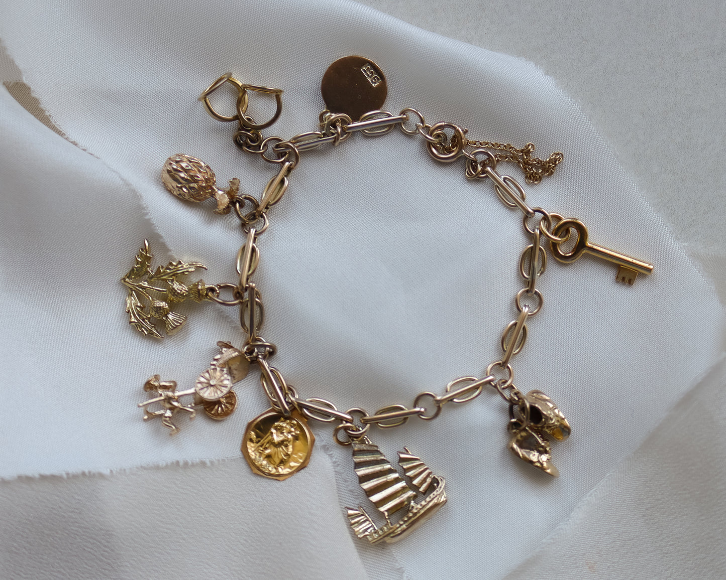 Vintage 9ct Gold Fully Loaded Charm Bracelet with Nine Charms (Copy)