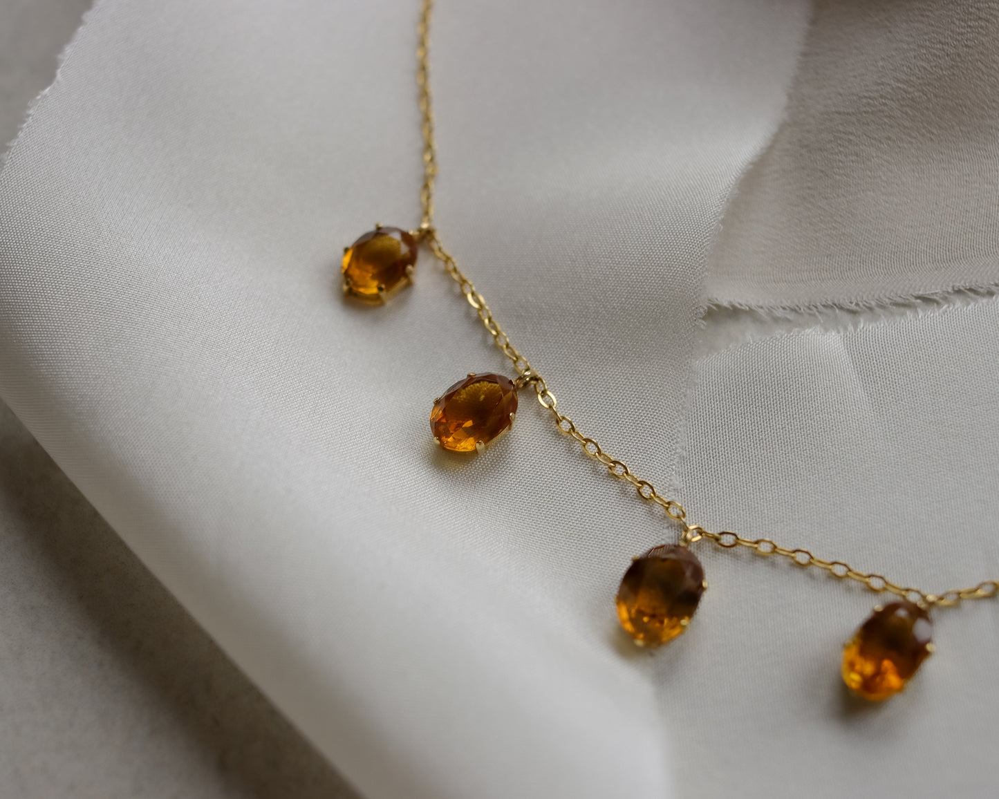 Vintage 9ct Gold Graduated Citrine Fringe Necklace