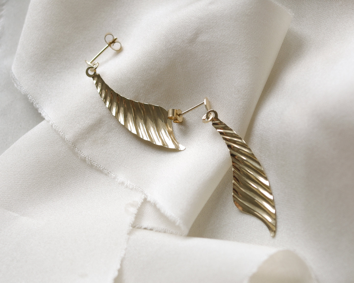 9ct gold crimped crescent drop earrings