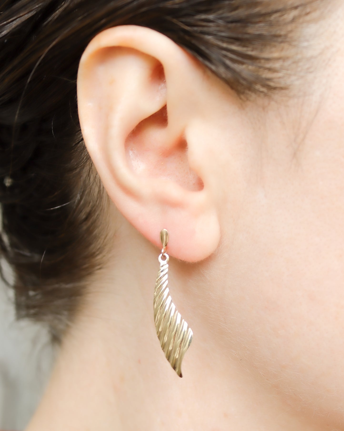 9ct gold crimped crescent drop earrings