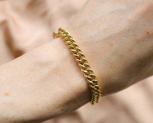 Antique 9ct Gold Curb Link Bracelet with Heart Padlock
