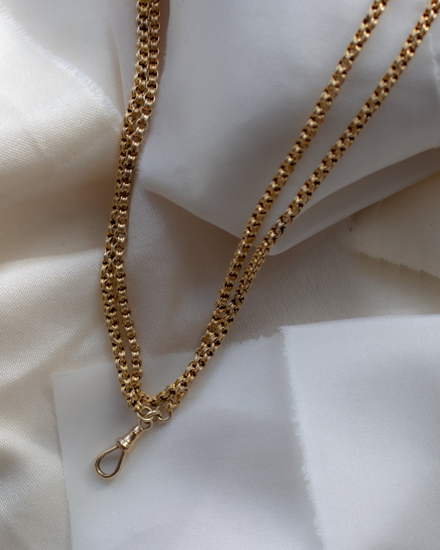 Late 19th century guard chain in 9ct Gold