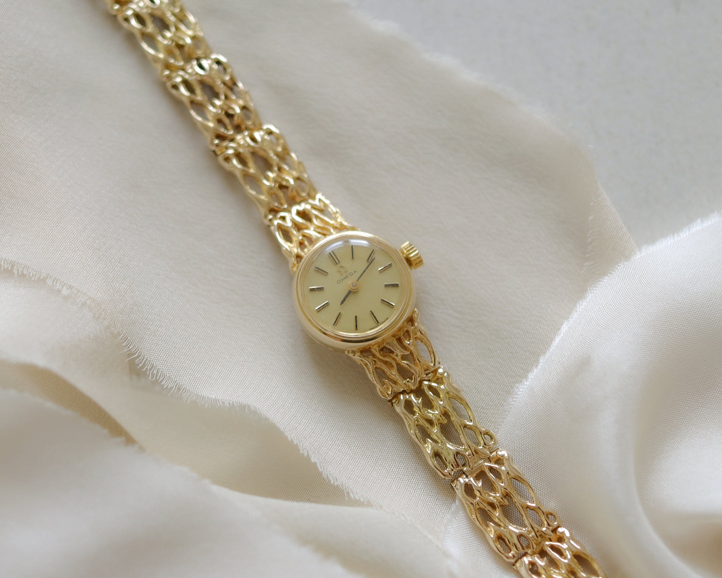 Sensational 1970's decorative Omega watch