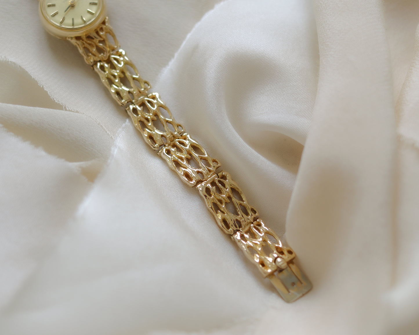 Sensational 1970's decorative Omega watch