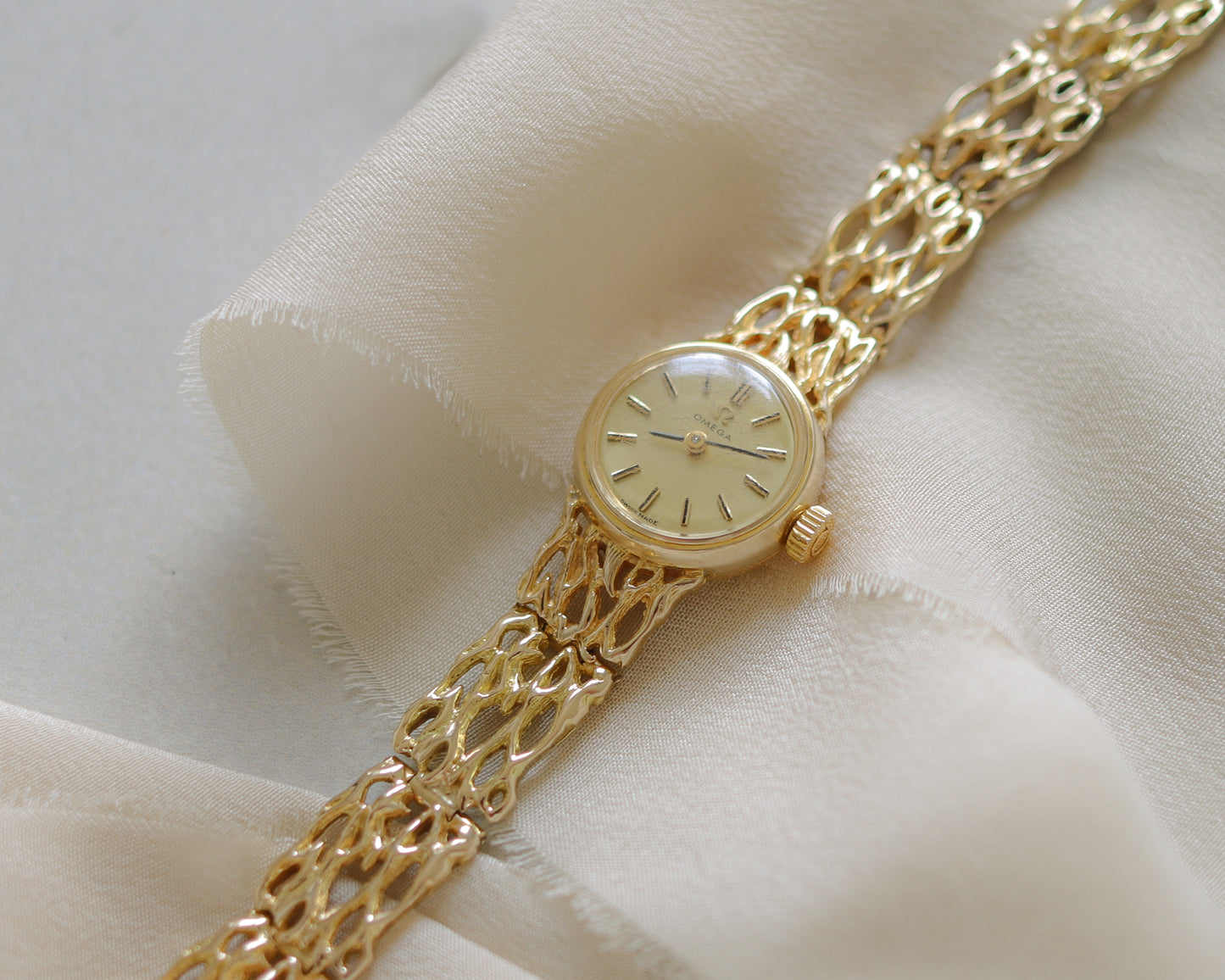 Sensational 1970's decorative Omega watch