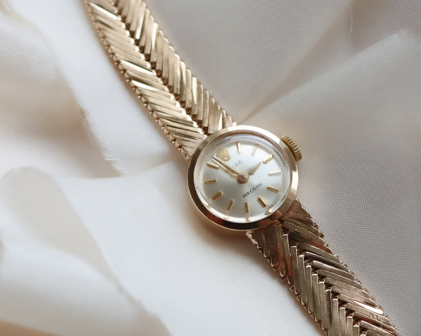 Vintage 9ct Gold Herringbne Rolex Ladies Wristwatch – 1964