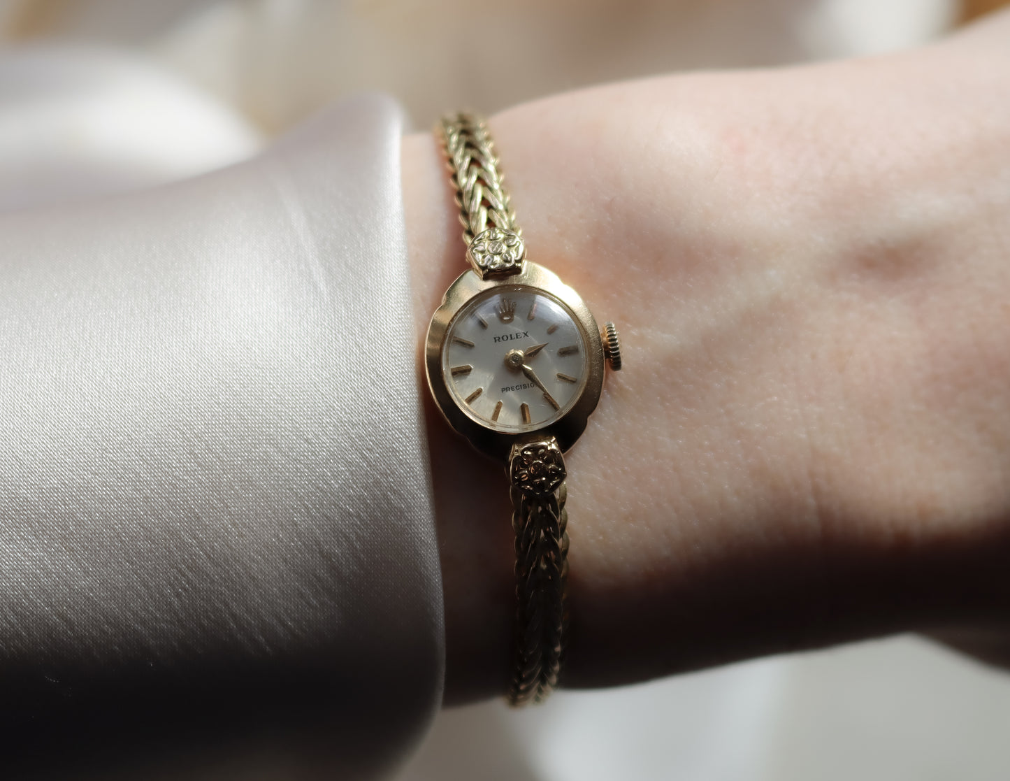 Rolex Tudor 9ct Gold Ladies Manual Wind Wristwatch - 1962