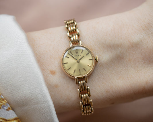 Rolex manual 1400 watch with gold dial - 1960