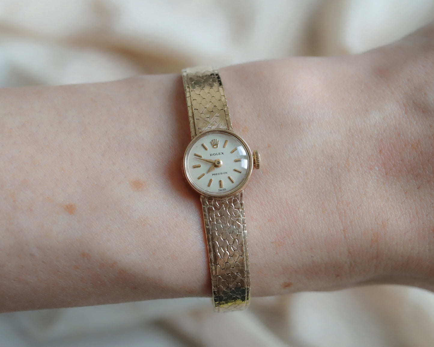 Ladies Rolex Precision watch in 9ct gold - from 1977