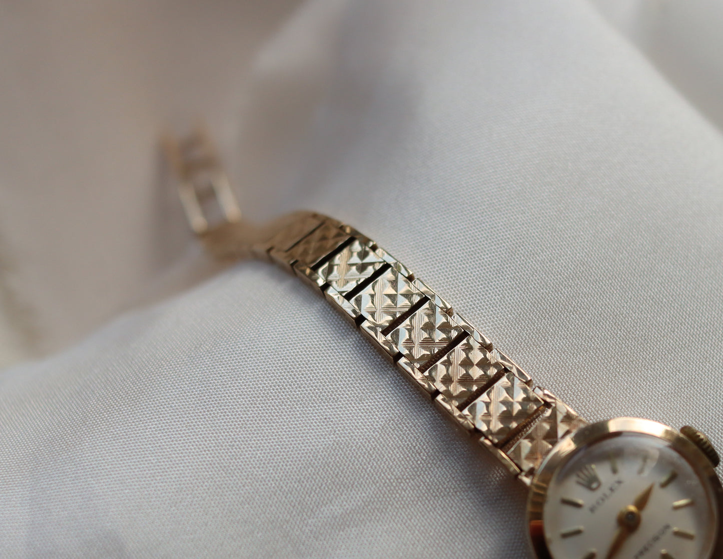 Vintage 9ct Gold Rolex Ladies Watch – 1966