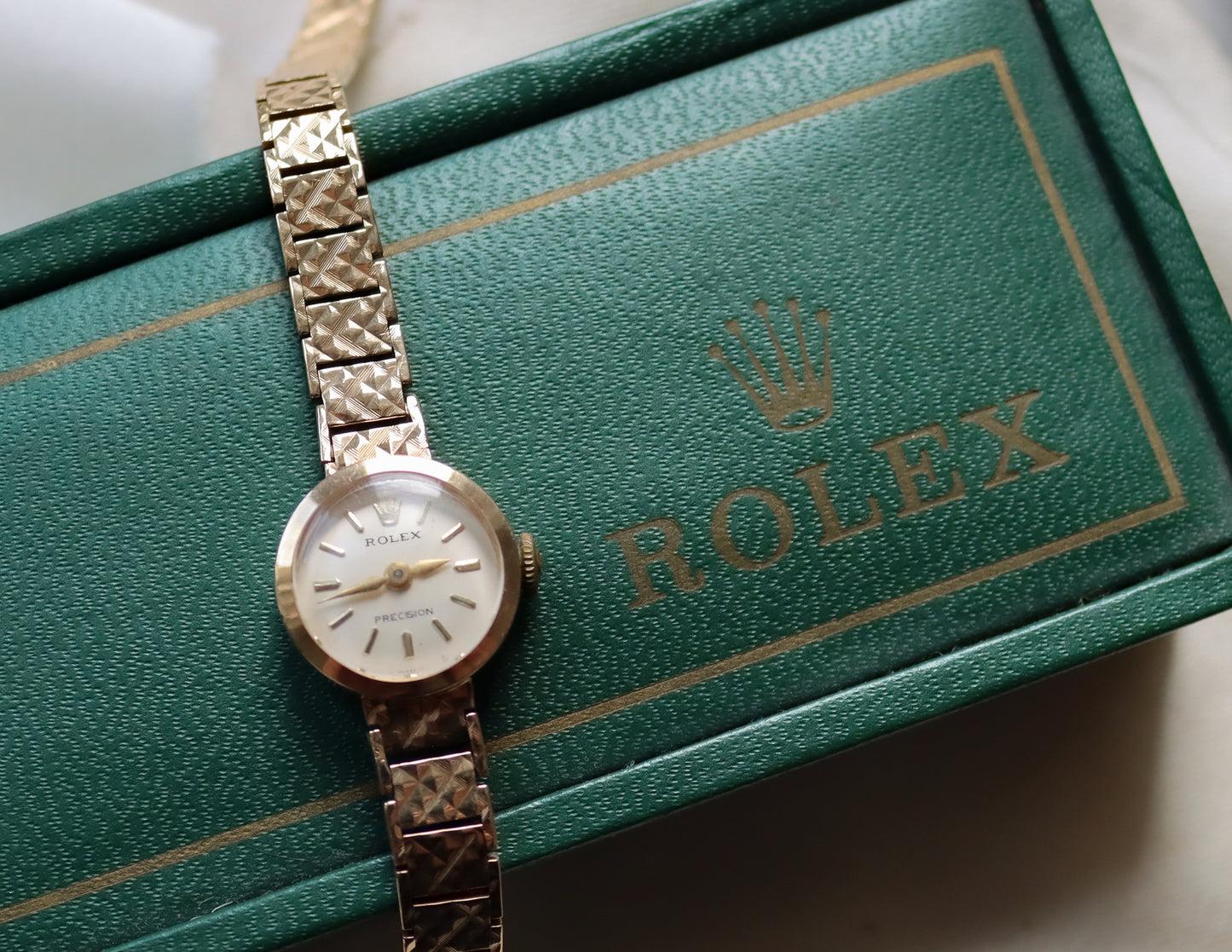 Vintage 9ct Gold Rolex Ladies Watch – 1966