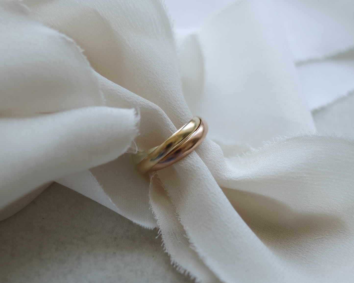 Vintage Thicker Tri-Colour Gold Trinity Band Ring - UK L