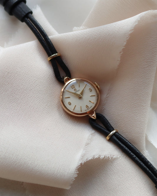 Vintage Omega 9ct Gold Wristwatch in Pristine Condition